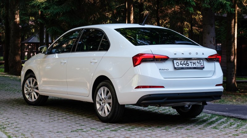 Шкода Рапид хэтчбек 2018
