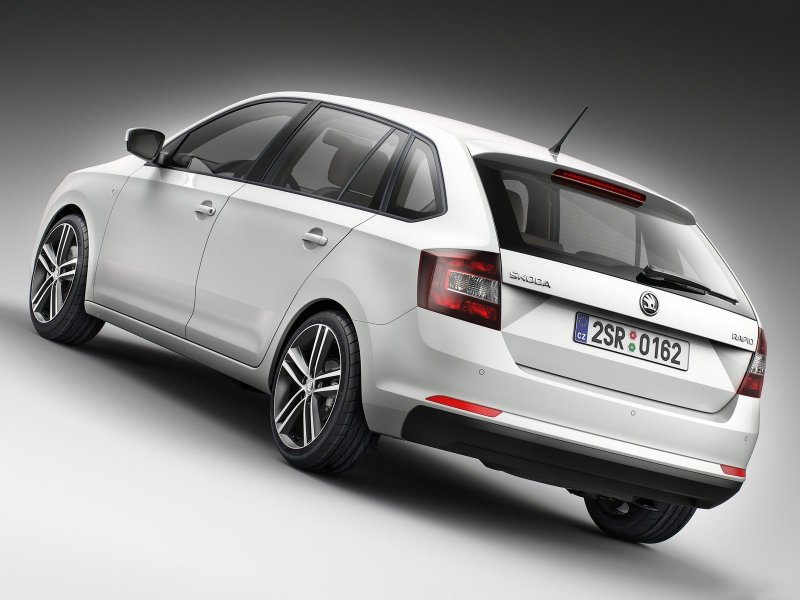 Skoda Rapid универсал 2021
