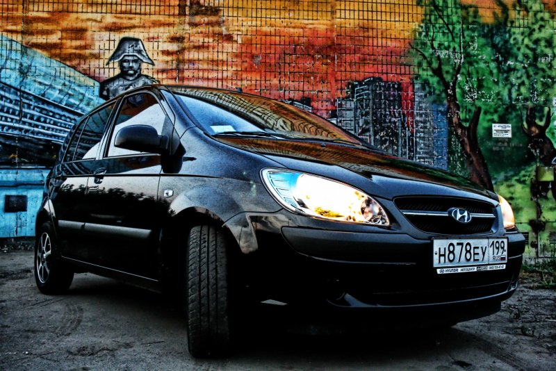 Черный Хендай Гетц Рестайлинг 2008 багажник