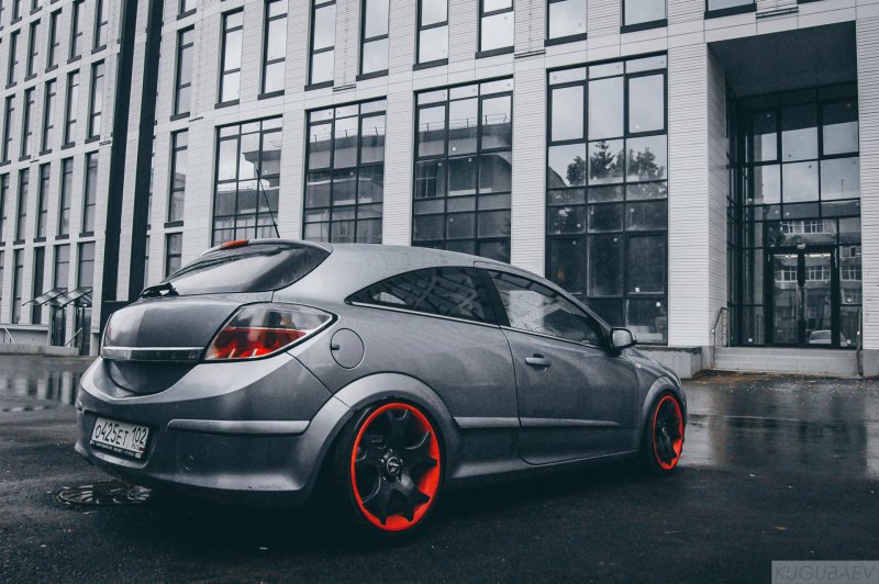 Opel Astra j GTC В пленке