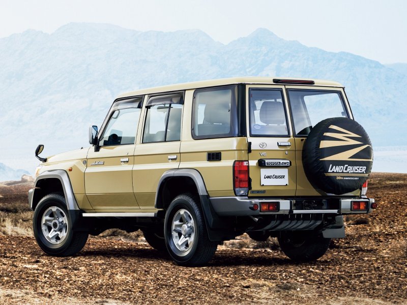 Toyota Land Cruiser 1995