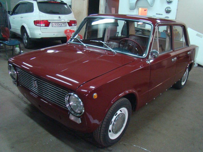 ВАЗ 2101 цвет портвейн