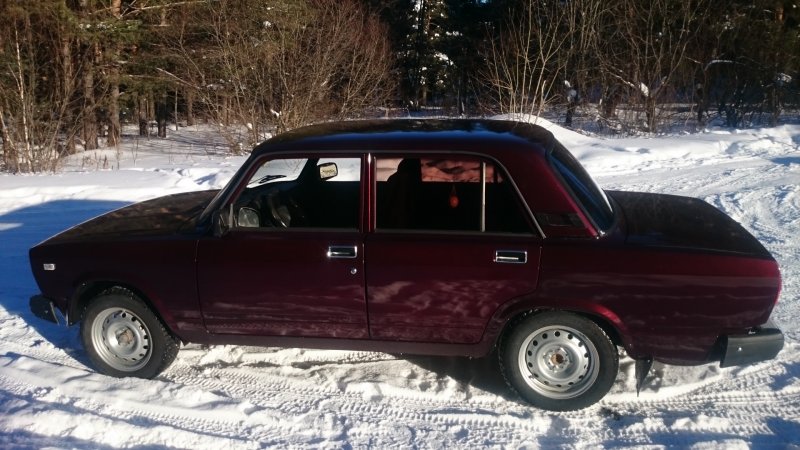 ВАЗ 2113 Вишневая