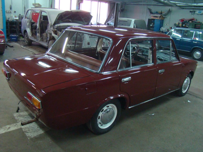 ВАЗ 2101 гнилая вишня