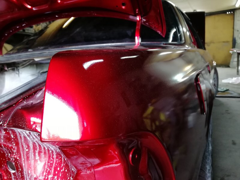 Додж Стратус бордовый