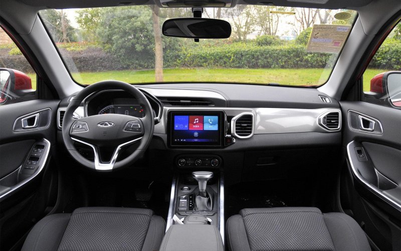 Чери Тигго 4 салон