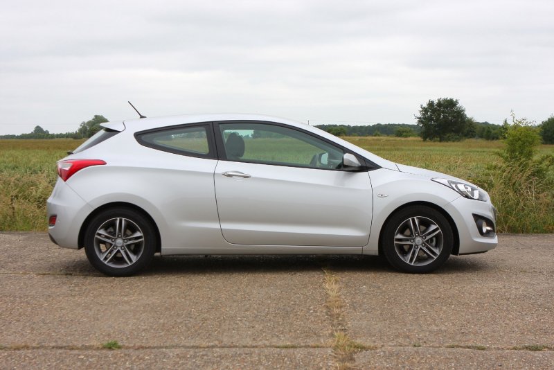 Хендай i30 хэтчбек купе