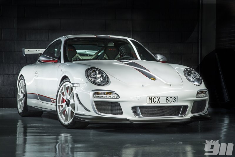 Порше 911 Миднайт