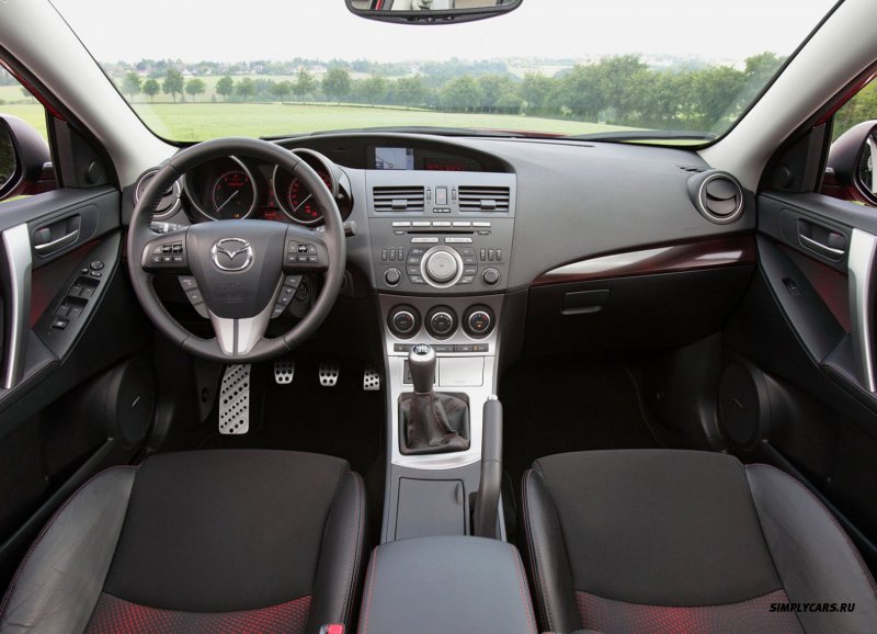 Мазда 3 хэтчбек салон 2009