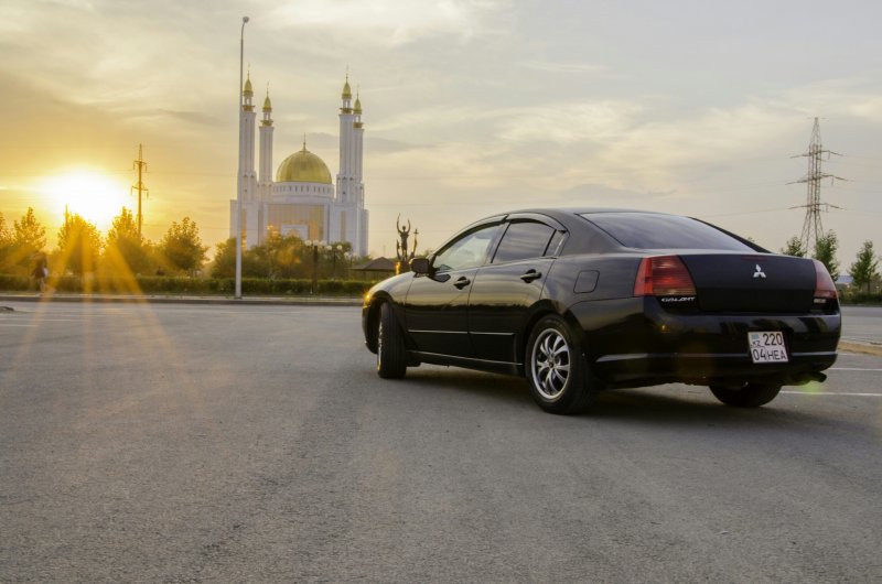 Mitsubishi Galant 9g