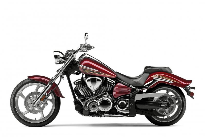 Мотоцикл Ямаха Райдер 1900