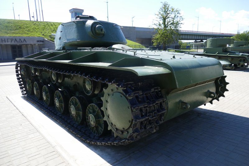 Кв-1с с корпусом кв-1