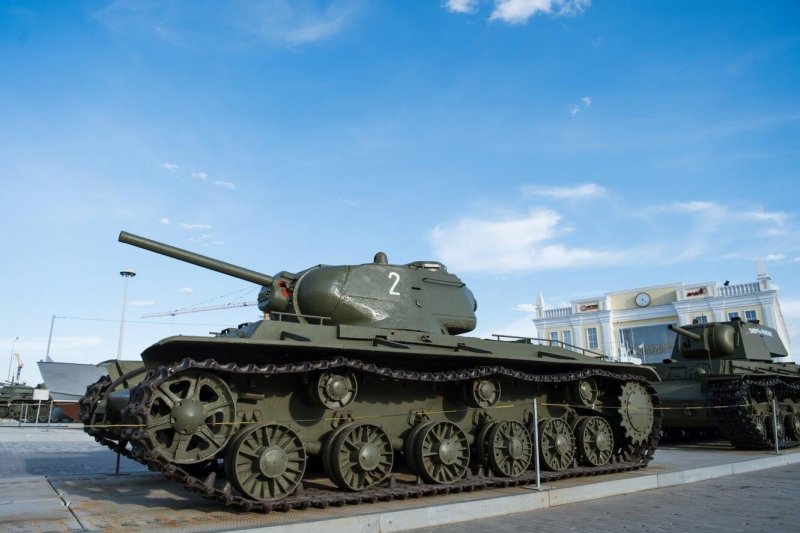 Тяжелый танк кв-1с