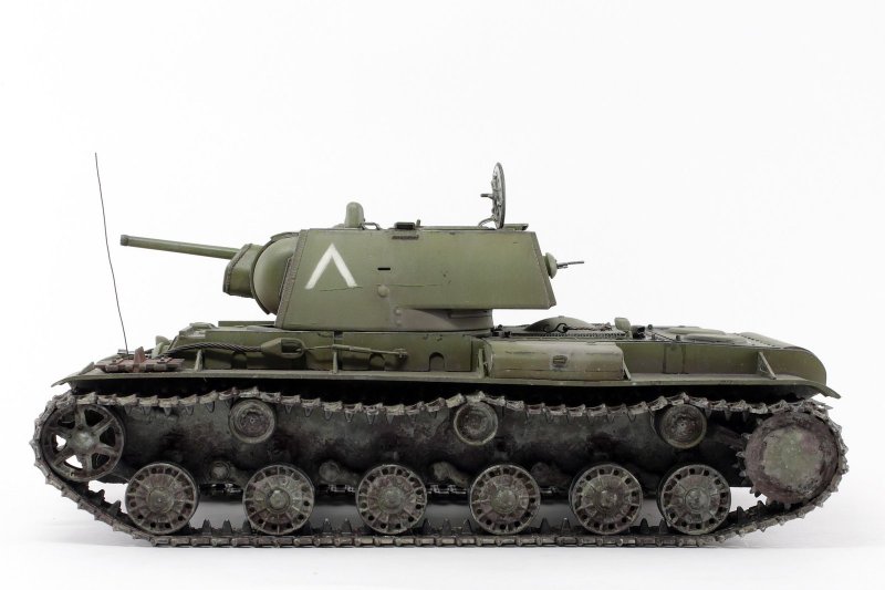 Тяжелый танк кв-1с