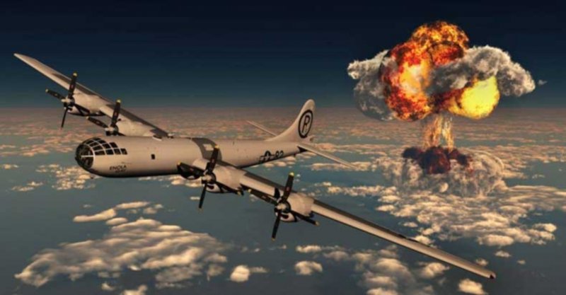 Бомбардировщик Хиросима и Нагасаки