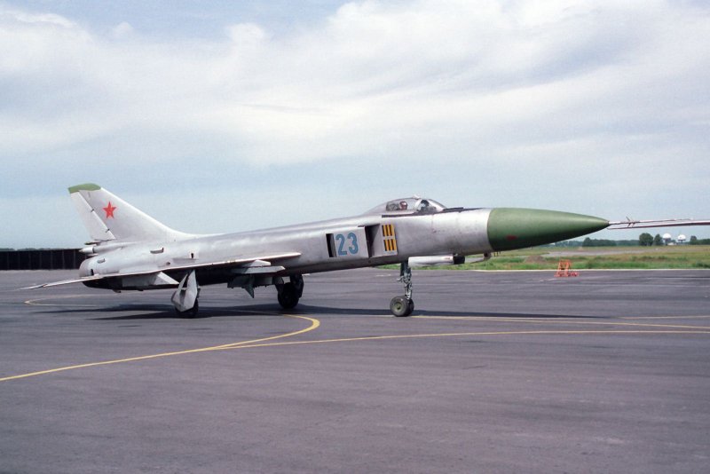 Су-15 самолет