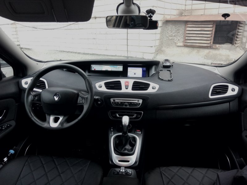 Renault Scenic 3 салон