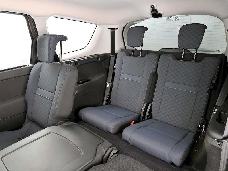 Рено Гранд Сценик 4 третий ряд