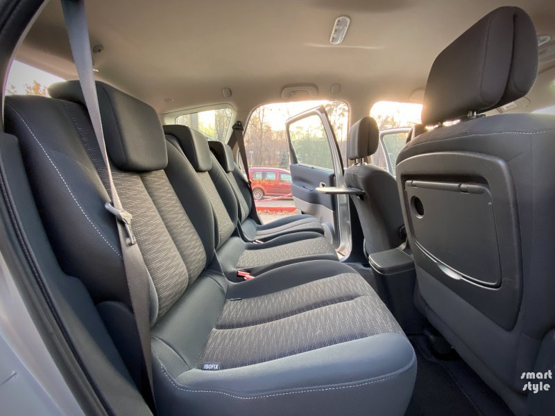 Гранд Сценик 2021 салон