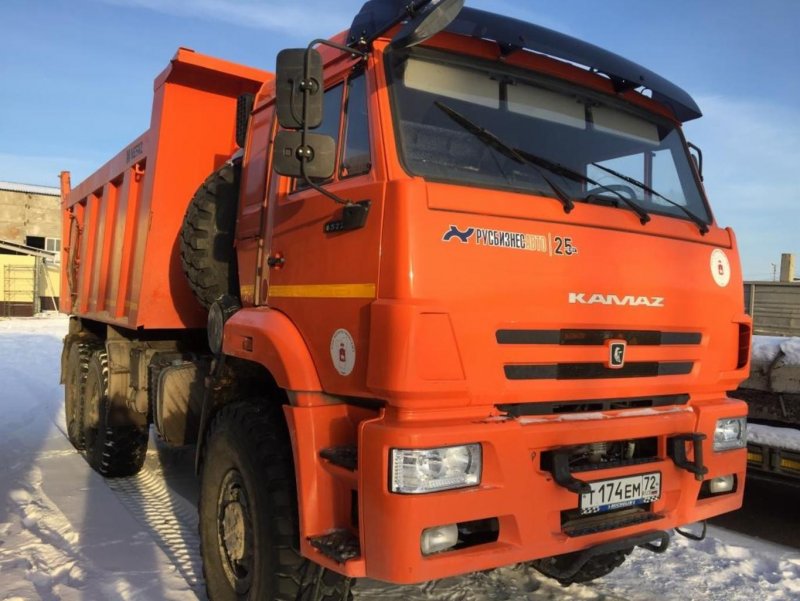 КАМАЗ 65222 самосвал с КМУ