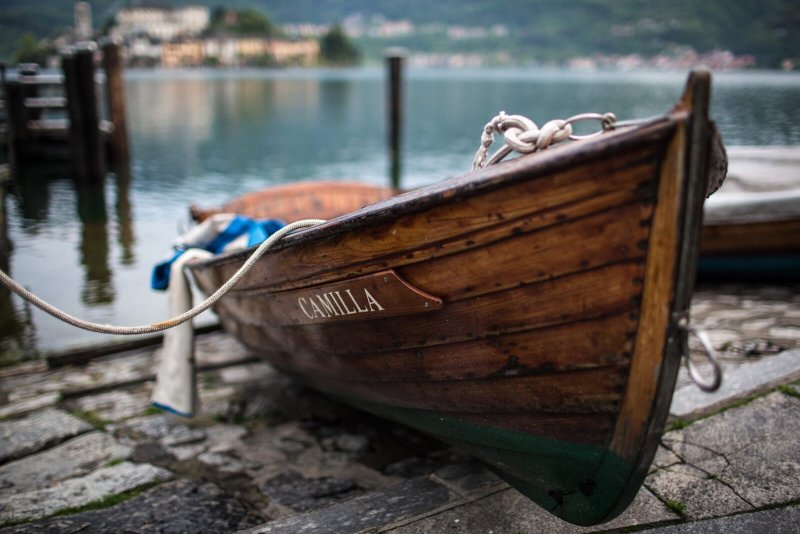 Деревянная Рыбацкая лодка