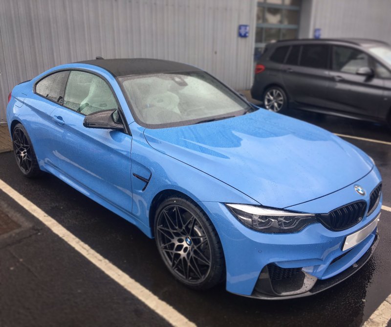 BMW m4 Blue Marine