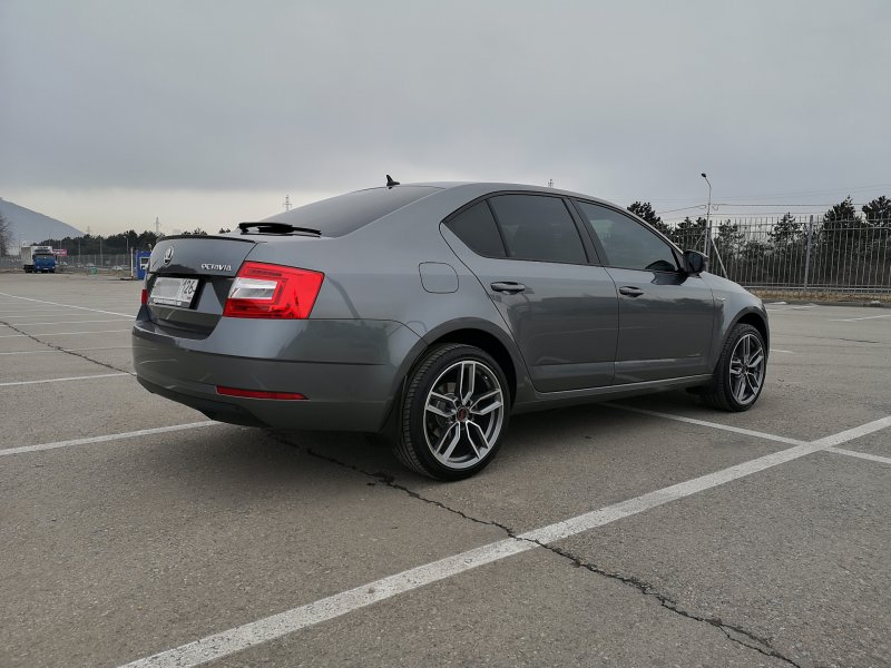 Диск Шкода 5e0601025be8z8