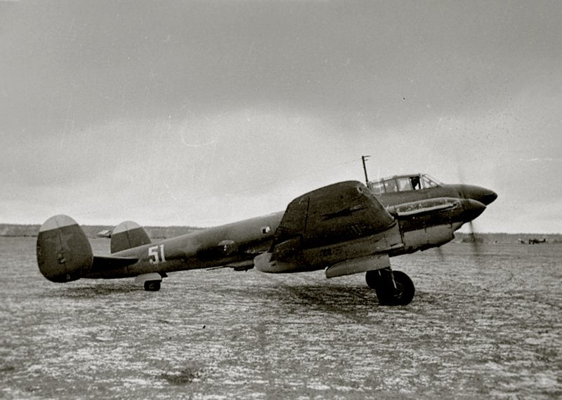 Петляков пе-2