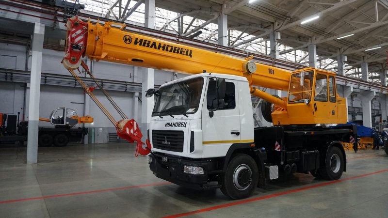 КС-35715-1 автокран