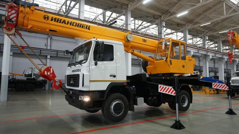 Кран Ивановец 16 тонн