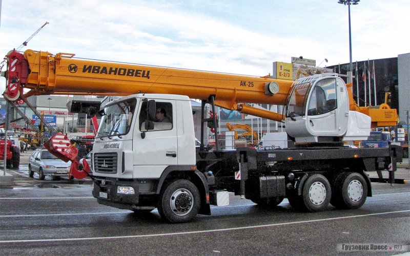 Автокран Ивановец 25 МАЗ