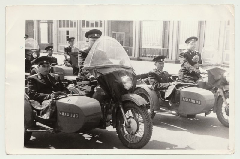 Мотоцикл ИМЗ М-72 милиция