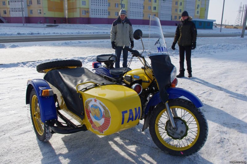 Мотоцикл Урал милицейский