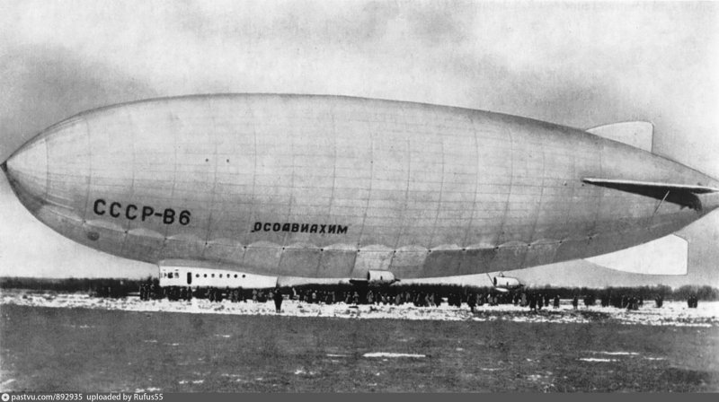 R100 Airship