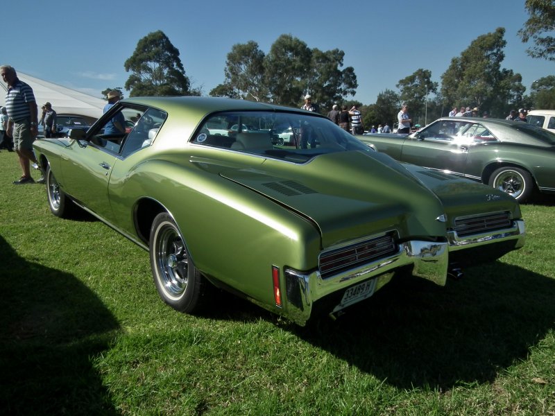 Buick Riviera 1971