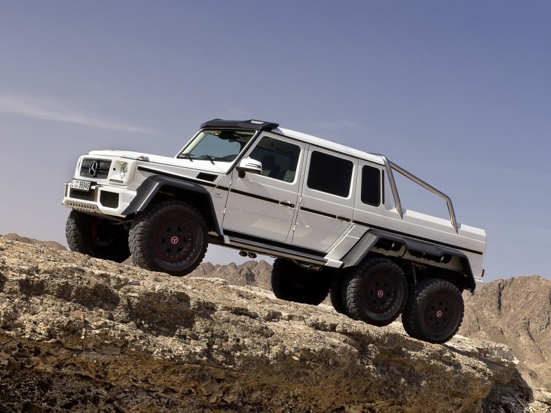 Mercedes g63 AMG 6x6