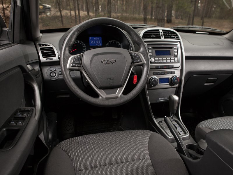 Chery Tiggo 11 салон