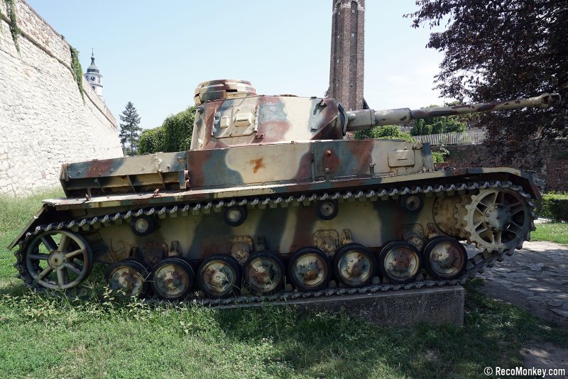 Танк Panzer IV В Белграде