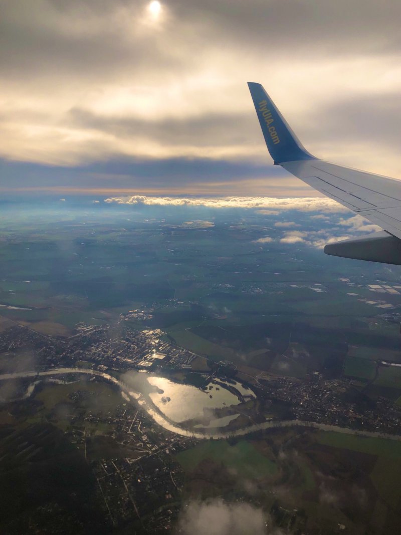 Москва из иллюминатора самолета