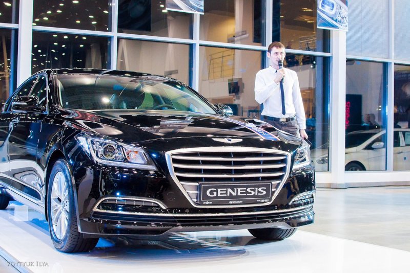 Машина Дженезис