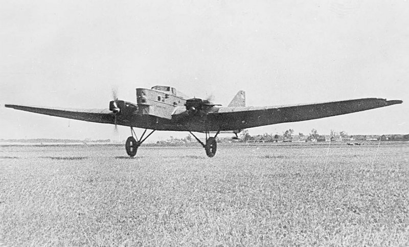 Туполев ант-4 "ТБ-1"