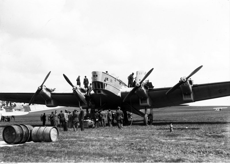 ТБ 1 Страна советов