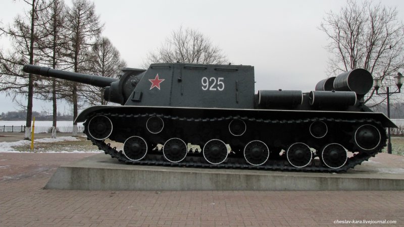 Танк ИСУ 152