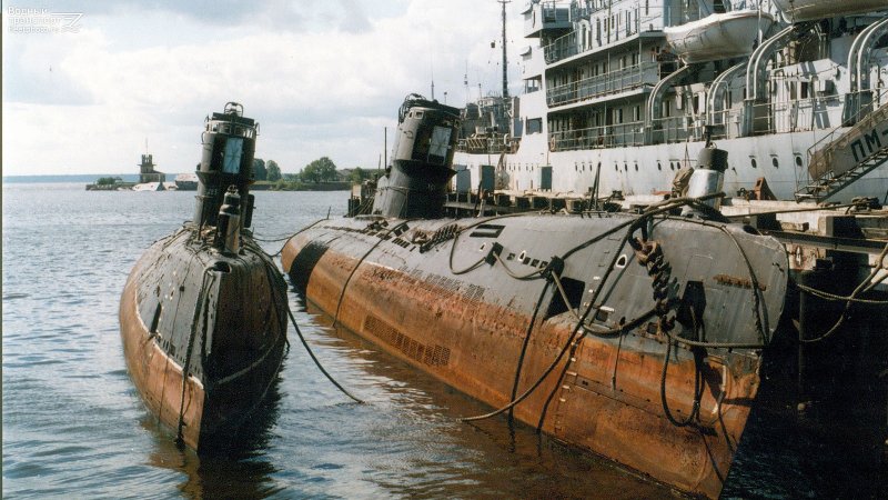 Команда подводной лодки князь Владимир