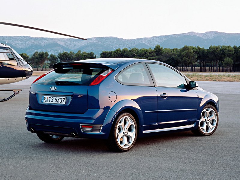 Ford Focus 2 хэтчбек