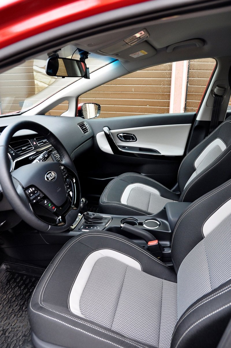 Kia Ceed Luxe салон