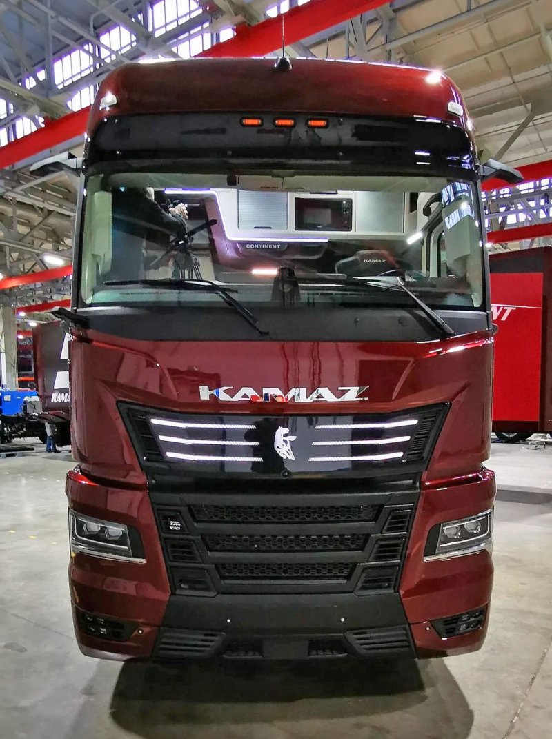 КАМАЗ-54901 Continent