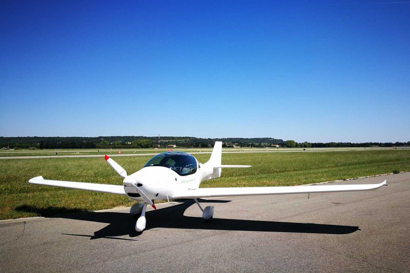 Антонов АН-32