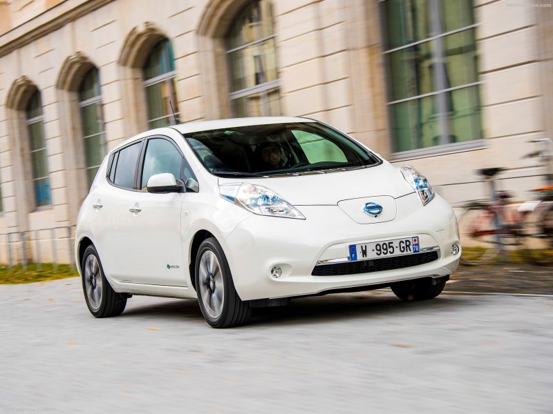 Nissan Leaf электро