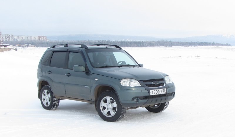 Нива Шевроле Бертоне 2005